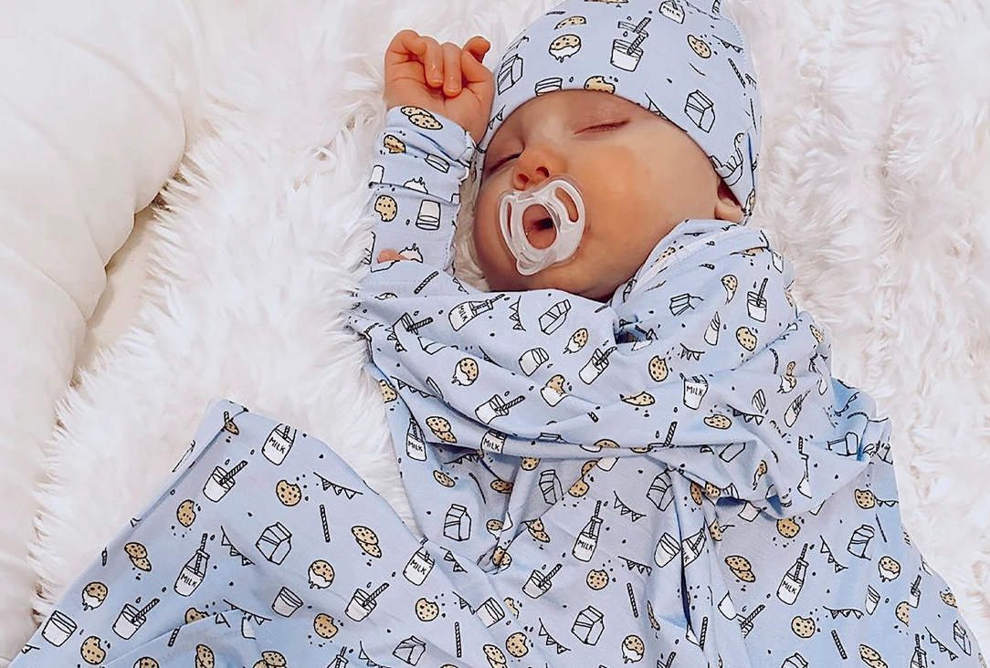 Milk and cookies store swaddle