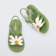 Load image into Gallery viewer, MINI MELISSA HIP BLOOM SANDAL IN GREEN