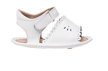 Load image into Gallery viewer, BABY LEATHER SANDAL WITH SCALLOP  WHITE | ELEPHANTITO