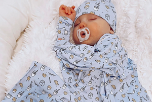 MILK AND COOKIES BLUE SWADDLE AND BEANIE SET