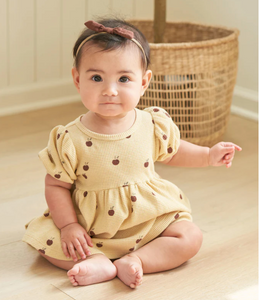 WAFFLE BABY GIRL DRESS || APPLES || QUINCY MAE
