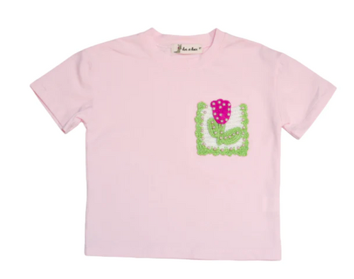 CROCHET FLORAL PATCH TEE