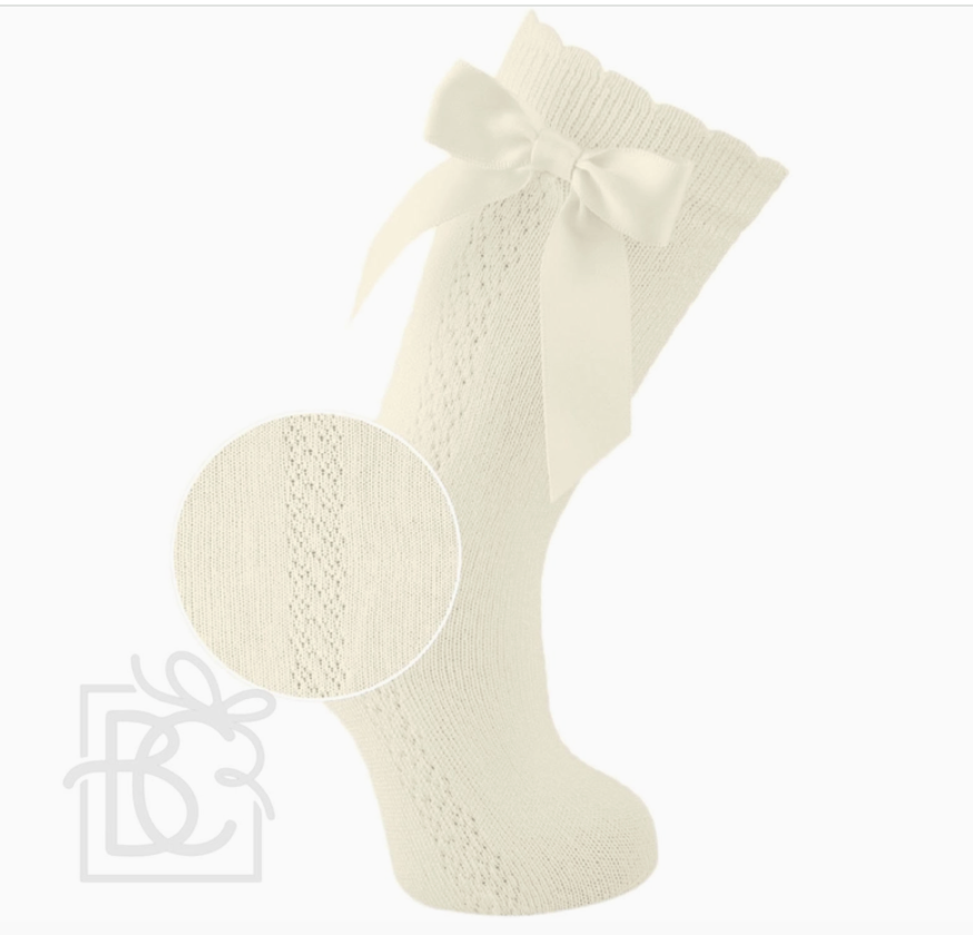 CARLO MAGNO FINE OPENWORK KNEE HIGH SOCKS WITH A BOW | NATURAL