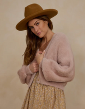 Load image into Gallery viewer, RYLEE &amp; CRU WOMEN  FUZZY CARDINGAN IN BLUSH