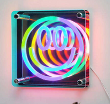 Load image into Gallery viewer, NEON SMILE 3 D LIGHT EFFECT
