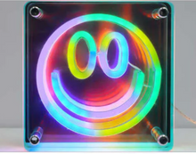 Load image into Gallery viewer, NEON SMILE 3 D LIGHT EFFECT