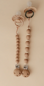 MUSHIE LUNA BLUSH PACIFIER CLIP