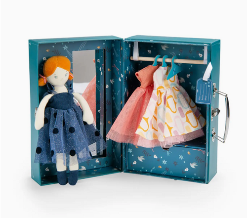 THE EVENING DRESSES SUITCASE | THE PARISIENESS