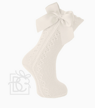 Load image into Gallery viewer, CARLO MAGNO SCOTTISH YARN OPENWORK KNEE HIGH SOCKS NATURAL  2141