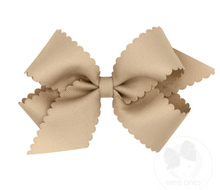 Load image into Gallery viewer, WEE ONES MEDIUM GROSSGRAIN SCALLOPED HAIR BOW PALE PINK &amp; MORE COLORS