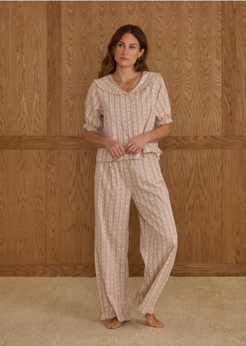 RYLEE + CRU WOMEN RUFFLE PAJAMAS SET || CANDY CANE STRIPE