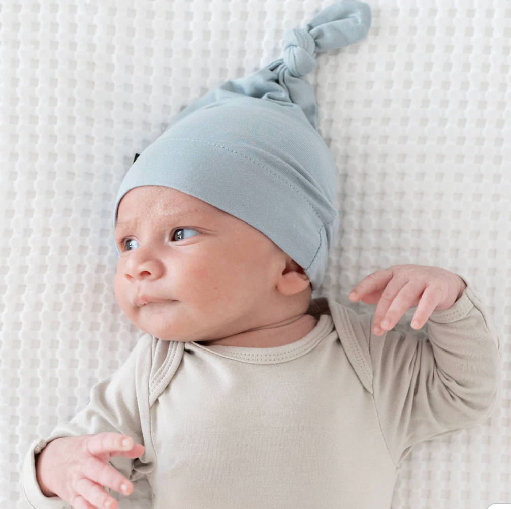 KYTE BABY KNOTTED CAP IN FOG