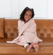 Load image into Gallery viewer, KYTE BABY CHUNKY KNIT TODDLER IN BLUSH