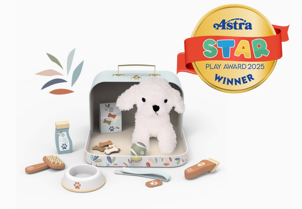 SPEEDY MONKEY MY LITTLE DOG IN A SUITCASE