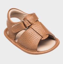 Load image into Gallery viewer, ELEPHANTITO BABY BOY SANDAL IN CARAMEL