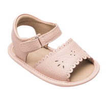 Load image into Gallery viewer, ELEPHANTITO BABY SANDALS WITH SCALLOP IN PINK