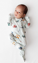 Load image into Gallery viewer, KYTE BABY ZIPPERED FOOTIE IN CITY VEHICLES