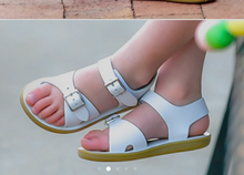 Load image into Gallery viewer, ECO TIDE WHITE | FOOTMATES