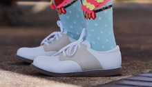 Load image into Gallery viewer, CHEER WHITE/ECRU CLASSIC SHOES by FOOTMATES
