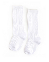 Load image into Gallery viewer, WHITE CABLE KNIT KNEE HIGH SOCKS