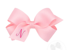 Load image into Gallery viewer, MINI MONOGRAMMED GIRL HAIR BOW | LIGHT PINK/HOT PINK INITIAL