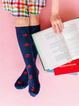 Load image into Gallery viewer, LITTLE STOCKING APPLE SCALLOPED KNEE SOCKS