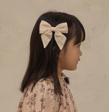 Load image into Gallery viewer, NORALEE NORA BOW EMBROIDERED FLORAL