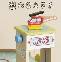 Load image into Gallery viewer, LE TOY VAN LE GRAND WOODEN GARAGE