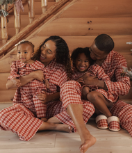 Load image into Gallery viewer, RYLEE + CRU WOVEN PAJAMA SET