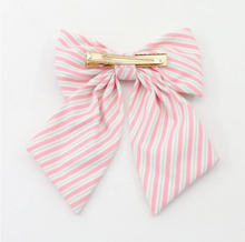 Load image into Gallery viewer, POPPYLAND SANTA STRIPE HAIR BOW