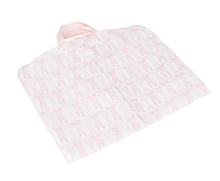 Load image into Gallery viewer, APPLE OF MY ISLA THE LITTLE GARMENT BAG IN BALLET