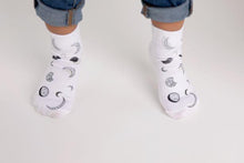 Load image into Gallery viewer, BAMBOO SQUID SOCKS | BABY | PRINTS
