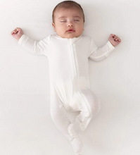 Load image into Gallery viewer, ZIPPERED FOOTIE IN CLOUD | KYTE BABY
