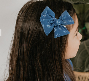 CUTEST MIDI BOW BY BEK & JET | IN A CLIP OR HEADBAND