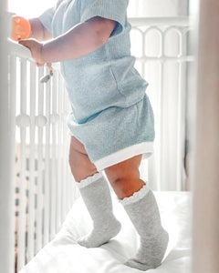 LITTLE STOCKING GRAY + WHITE LACE KNEE HIGH