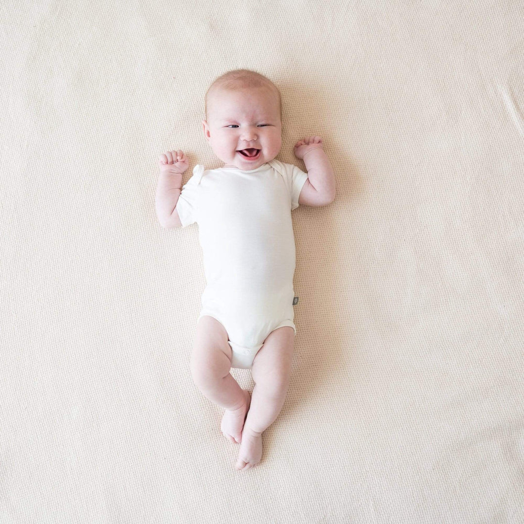 KYTE BABY  | SOFT BAMBOO BODYSUIT IN CLOUD